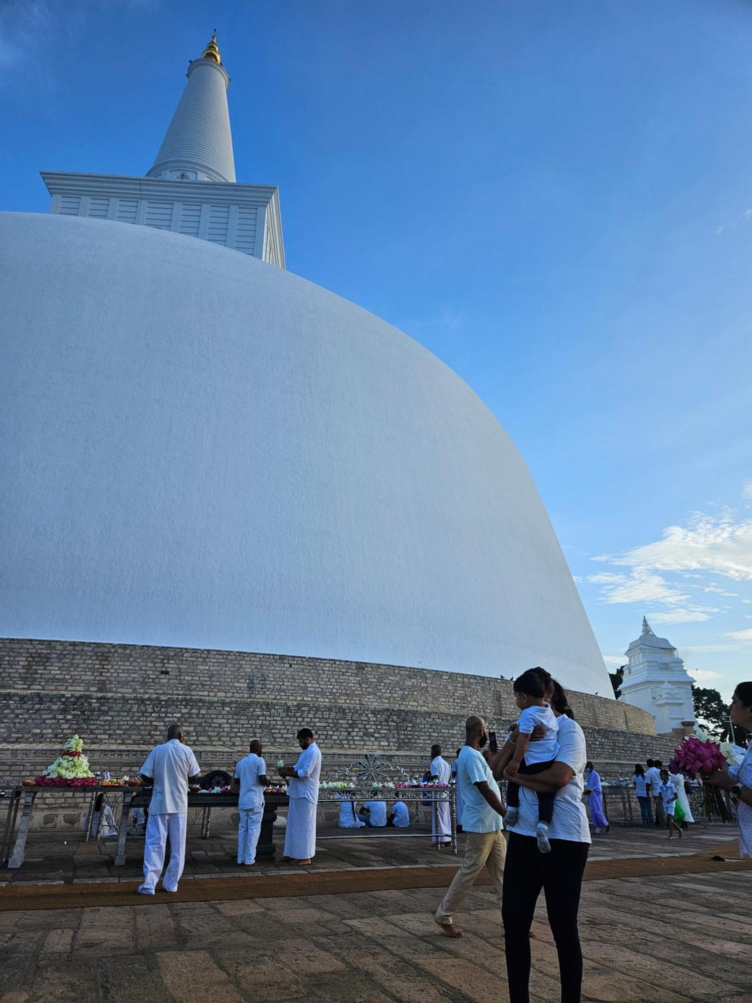 Little Paradise Tourist Guest House And Holiday Home Anuradhapura Exteriör bild