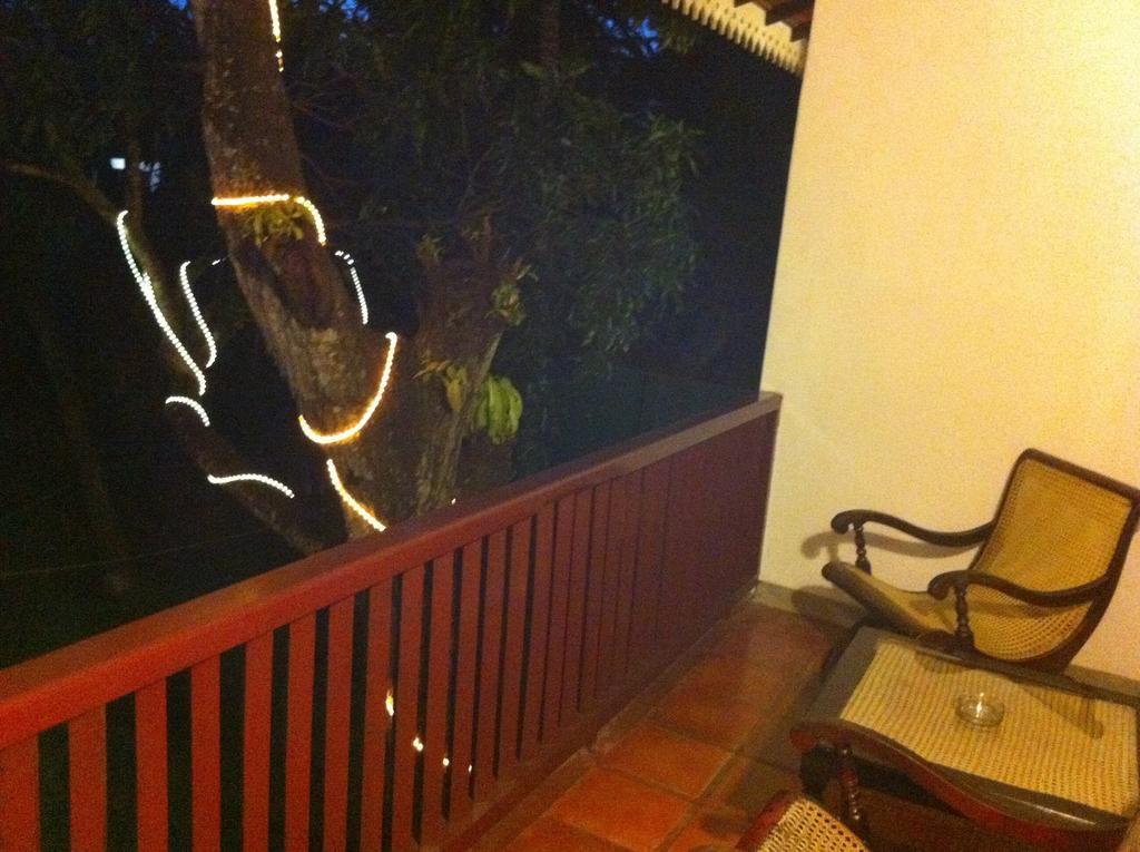 Little Paradise Tourist Guest House And Holiday Home Anuradhapura Rum bild